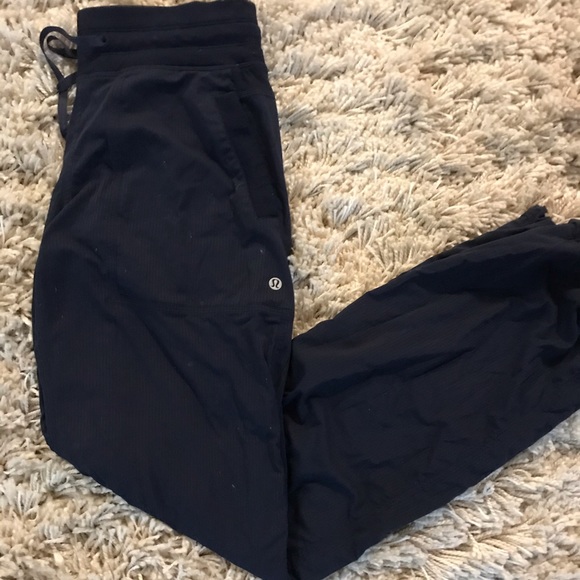 Navy blue lululemon studio pants - Picture 3 of 4